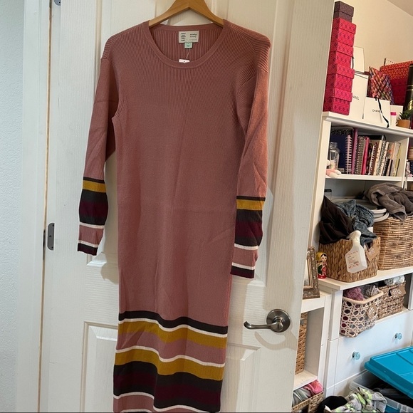 NWT Anthropologie Parvati Midi Column Sweater Dress Pink Long Sleeve Striped New - Picture 8 of 12